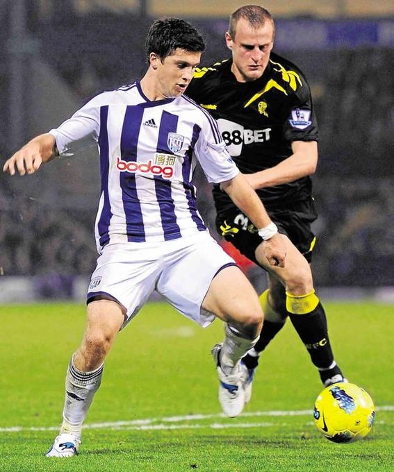 Shane Long, una opción en la recámara para la delantera