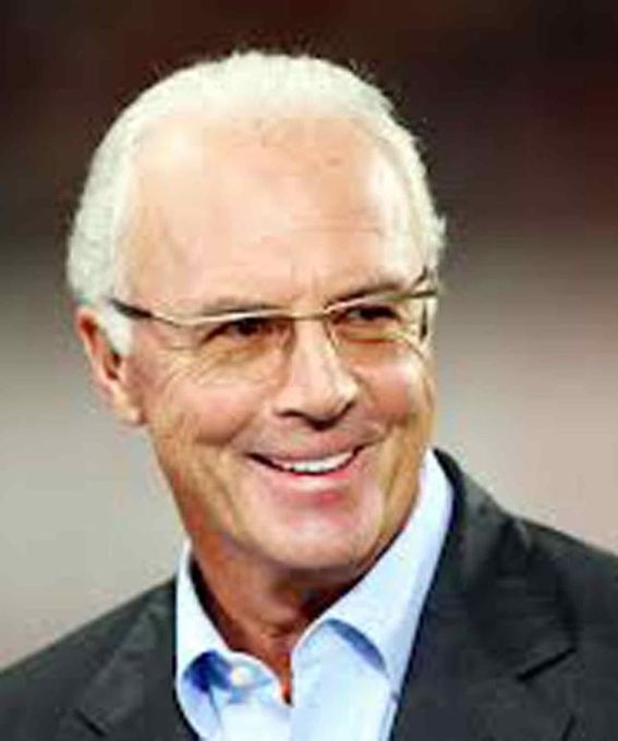 Beckenbauer dice que Alemania no necesita un 9 clásico