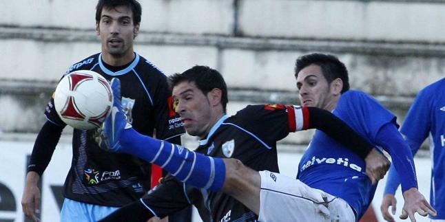 Écija 2-2 Melilla: Resiste el saque y tira de orgullo pasa sumar un punto