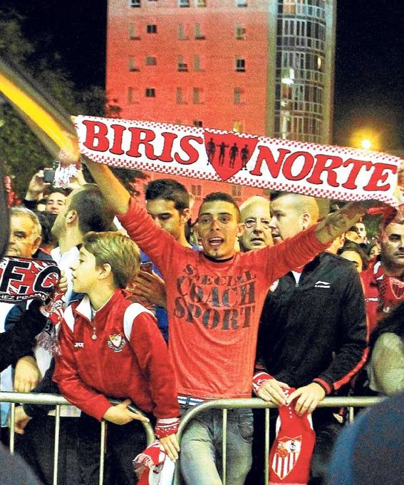 El conflicto entre Biris Norte y el club vive sus últimas horas