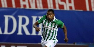 Pabón: "Me encanta el clima y la gente del Betis"