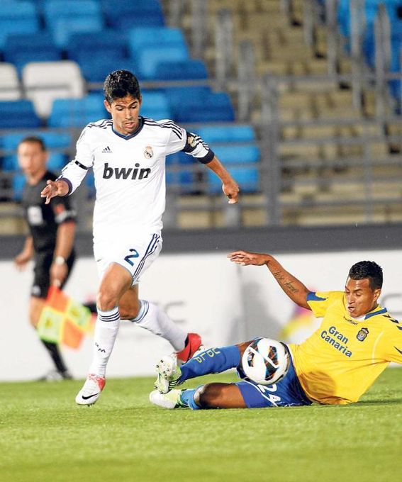 Juanfran comunica al Madrid que cambiará de aires en junio