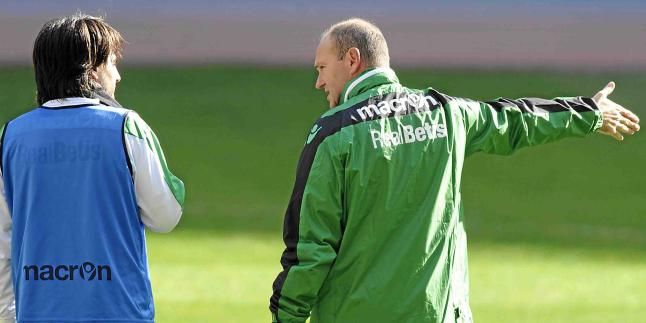 Guillén admite que habrá que vender a Beñat