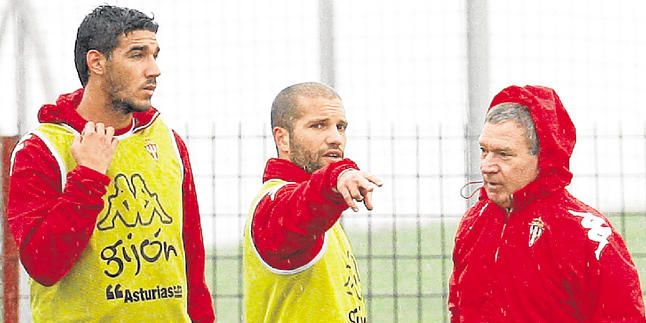 El ex del Sevilla At. Moisés García, en la órbita bética