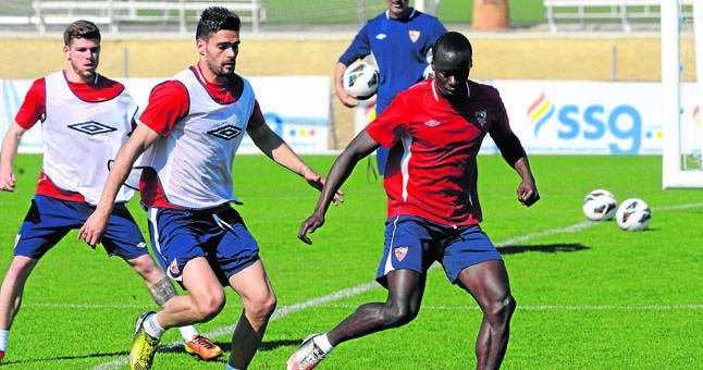 Babá y Stevanovic saldrán del Sevilla en el mercado estival