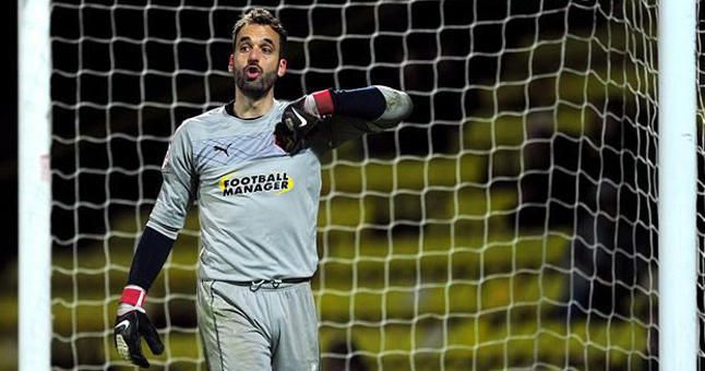 Manuel Almunia, otro héroe en Inglaterra