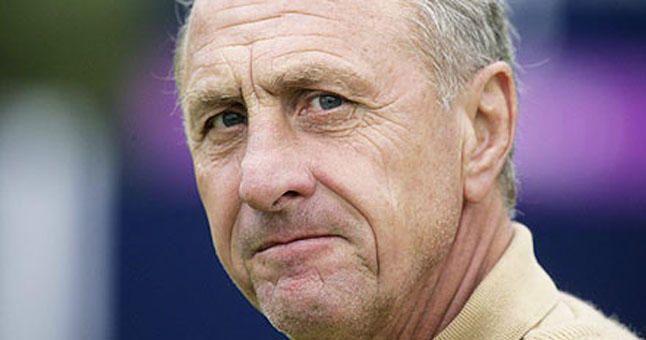 Cruyff: "Crear un equipo no es fichar un jugador"