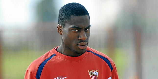 Kondogbia: "Tengo contrato y me siento muy bien en Sevilla"