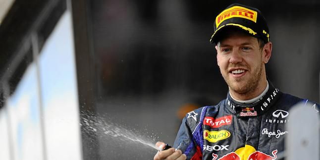 Vettel renueva con Red Bull hasta 2015