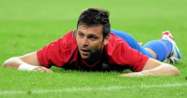 Rusescu, sevillista para las próximas cinco temporadas