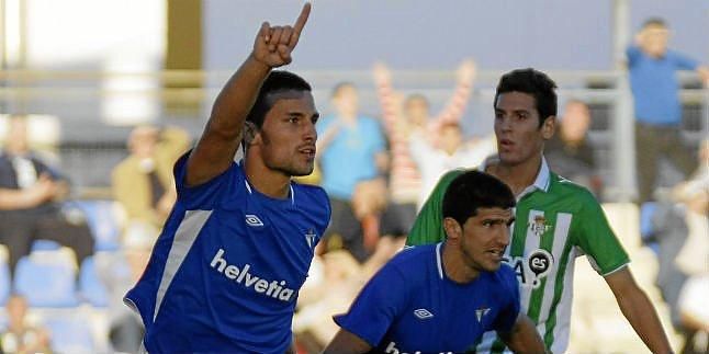 El Écija negocia un acuerdo de colaboración con el Recre