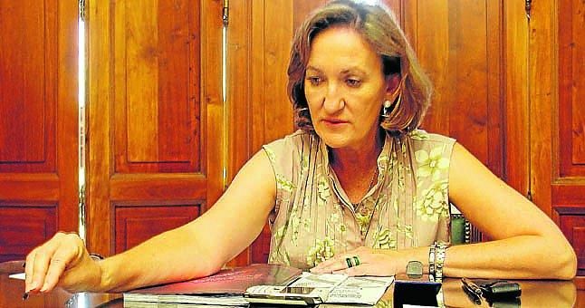 Mª del Mar Sánchez: "El dinero público no está para favorecer a particulares"