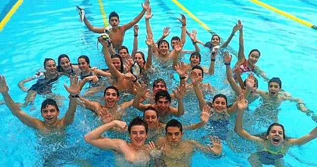 El CN Mairena sevillano y el Navial cordobés ganan la Copa FAN de natación