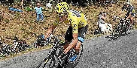 Froome reprocha a Contador por su caída