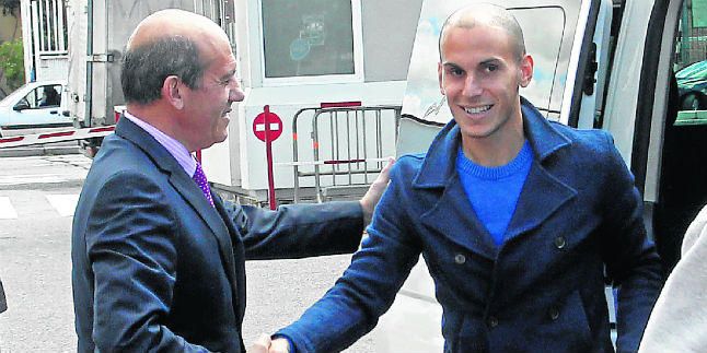 El tiempo juega en contra de Javi Hervás