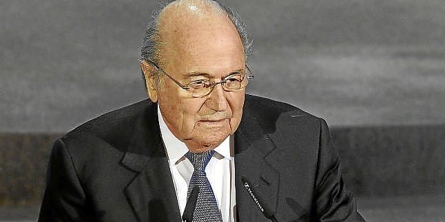 Blatter apuesta ahora por celebrar el Mundial de Qatar en invierno