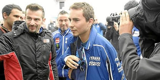 El futuro de Lorenzo y Pedrosa lo decide el doctor... Rossi