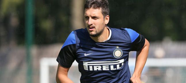 A Kuzmanovic, vinculado al Betis, lo sitúan en la órbita del Sevilla