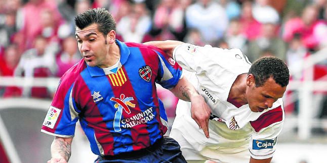 El Alcalá hace un fichaje de 'Primera': José Serrano