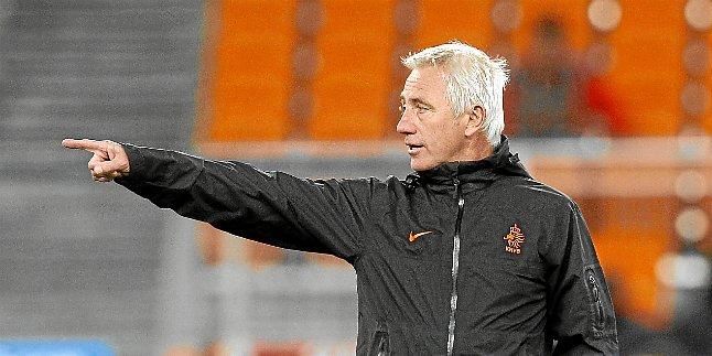 Bert Van Marwijk, nuevo entrenador del Hamburgo