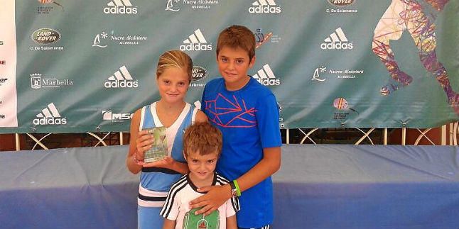 Marta Borrero, número uno del ránking nacional benjamín de pádel