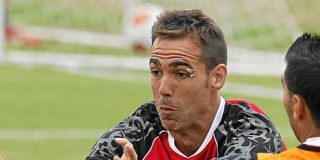 Navarro sustituye a Cala en la lista de Emery