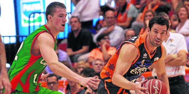 El Valencia Basket barre al Cajasol en el último choque de pretemporada