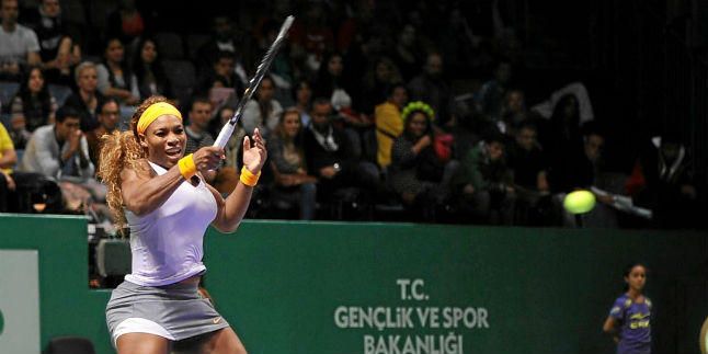 Serena Williams y Na Li jugarán la final del Masters de Estambul
