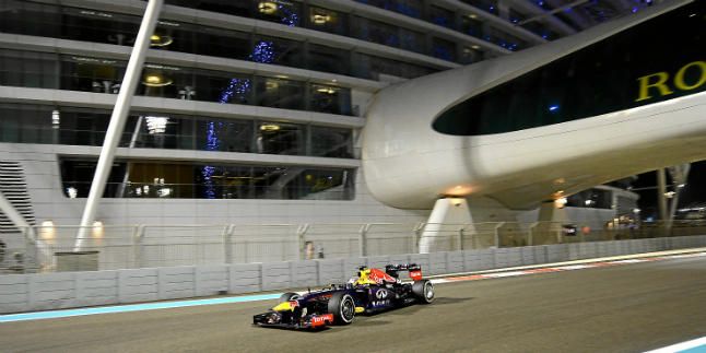 La noche de Abu Dabi muestra que el ritmo de Vettel no decae