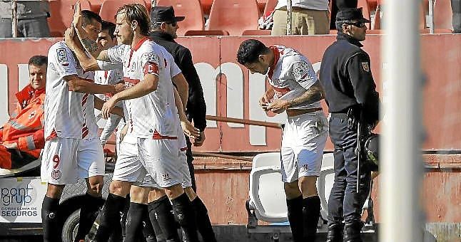 Sevilla F.C. 3-0 Getafe: Vitolo, Bacca y Rakitic hacen de Reyes Magos en Nervión
