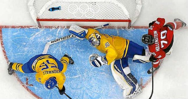 Suecia, primera semifinalista de Hockey hielo