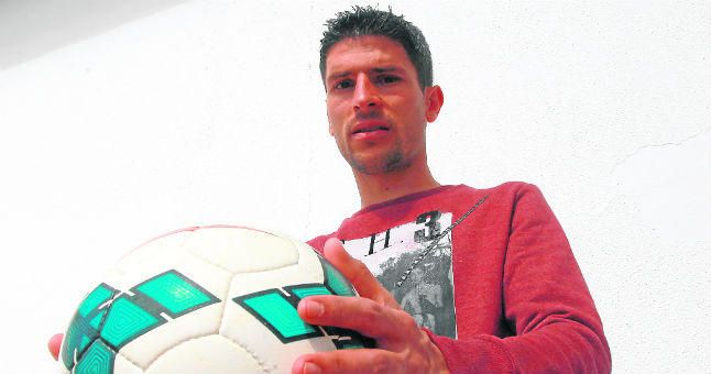 Salva Sevilla: "El  club tiene que decidir si me quiere renovar o no"