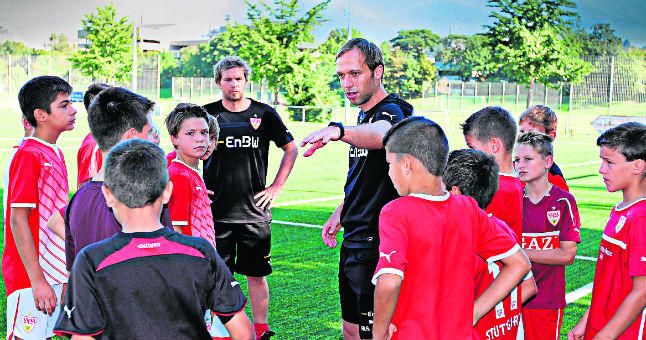 ¿Qué pasó con... Andreas Hinkel?: "El derbi sevillano tiene el mejor ambiente del mundo"