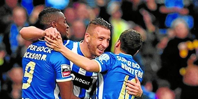 Jackson Martínez cede el testigo a Nabil Ghilas