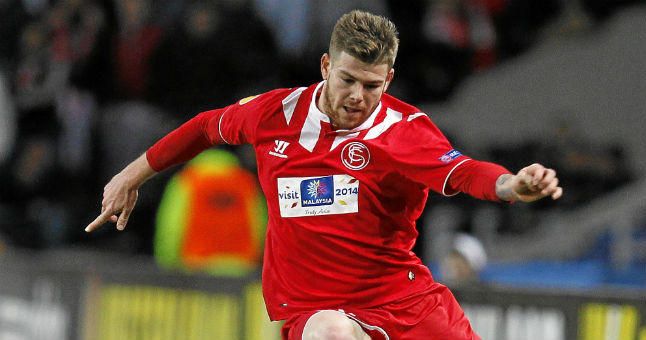 Alberto Moreno, espiado por Beguiristain en Oporto