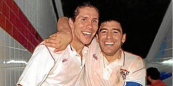 La felicitación sevillista de Maradona a Simeone