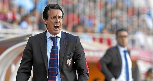 Castro anuncia que "Unai Emery está renovado desde el día del Almería"