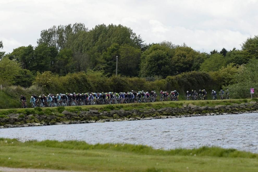 Un detenido tras hallar un coche bomba en la víspera de la llegada del Giro a Dublín