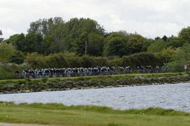 Un detenido tras hallar un coche bomba en la víspera de la llegada del Giro a Dublín