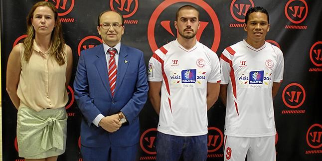 La camiseta 14/15 repite con el escudo primitivo