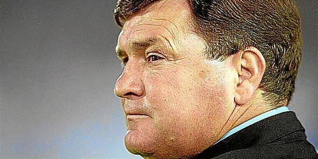 Camacho: "No creo que al Real Madrid le pese la presión, tiene mucha experiencia