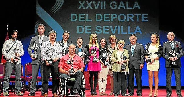 Josué Brachi y Blanca Manchón recibieron los galardones como mejores deportistas de 2013