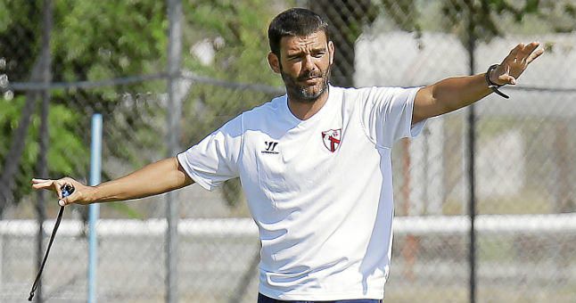 Ramón Tejada no seguirá al frente del Sevilla Atlético