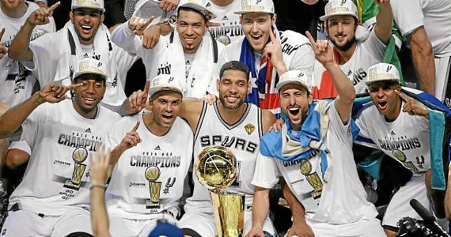 Los Spurs se exhiben y destronan a los Heat del reinado de la NBA (104-87)
