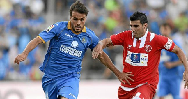 Ángel Torres: "El Sevilla ya ha hablado con Pedro León"