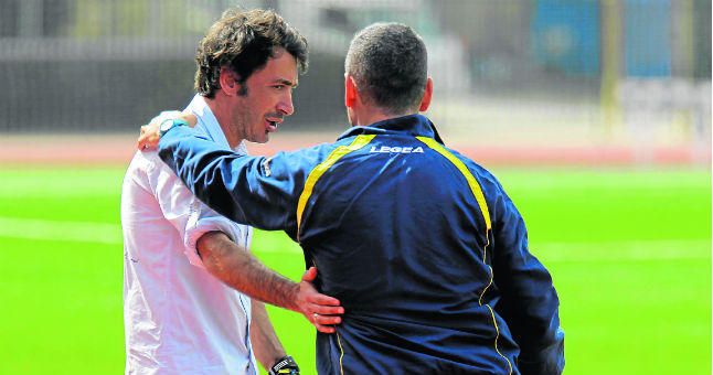 Cambios y confianza en los banquillos sevillanos de Tercera