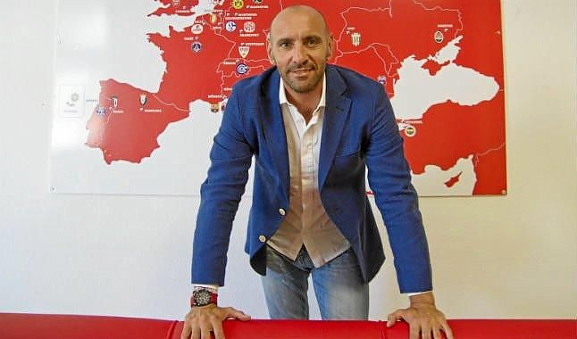 Monchi: "El Sevilla post Rakitic va a ser más versátil"