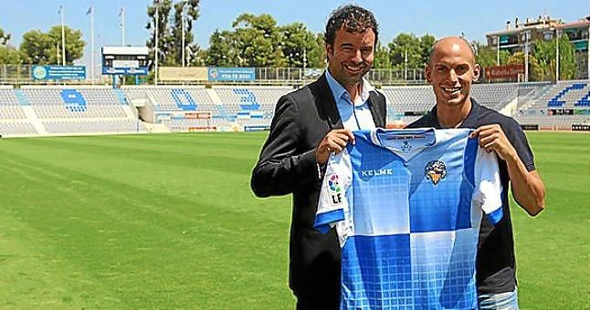 El Sabadell hace oficial la llegada de Javi Hervás