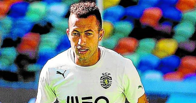 El Sevilla ya maneja una lista de sustitutos para Alberto Moreno