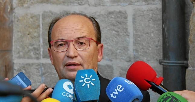 Castro: "A día de hoy Fazio es del Sevilla, no sé qué hace en Londres"